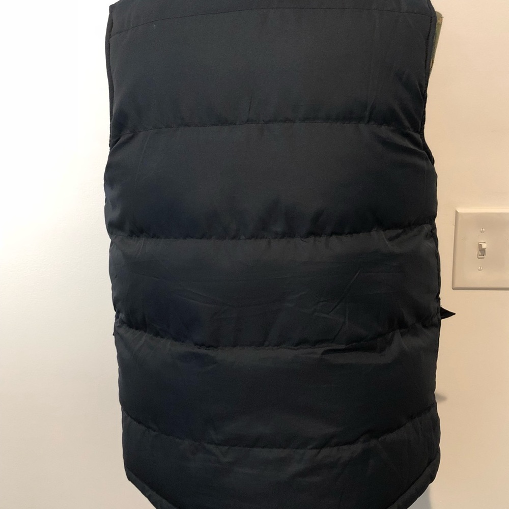 Vest - Picture 2 of 2
